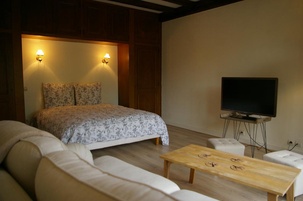Juniper House Leilighet Vulaines-sur-Seine Eksteriør bilde